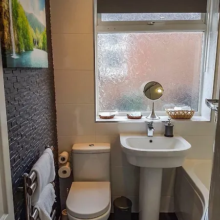Apartment Spacious Bungalow *