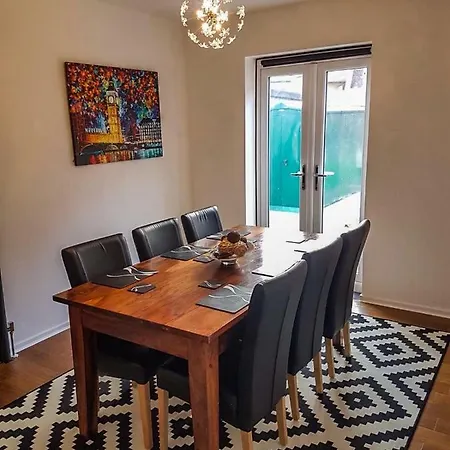 Spacious Bungalow Apartmán *